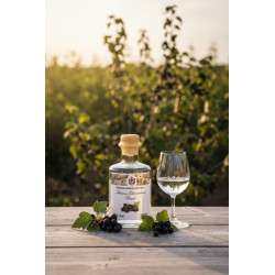 Schwarze Johannisbeeren Edelbrand